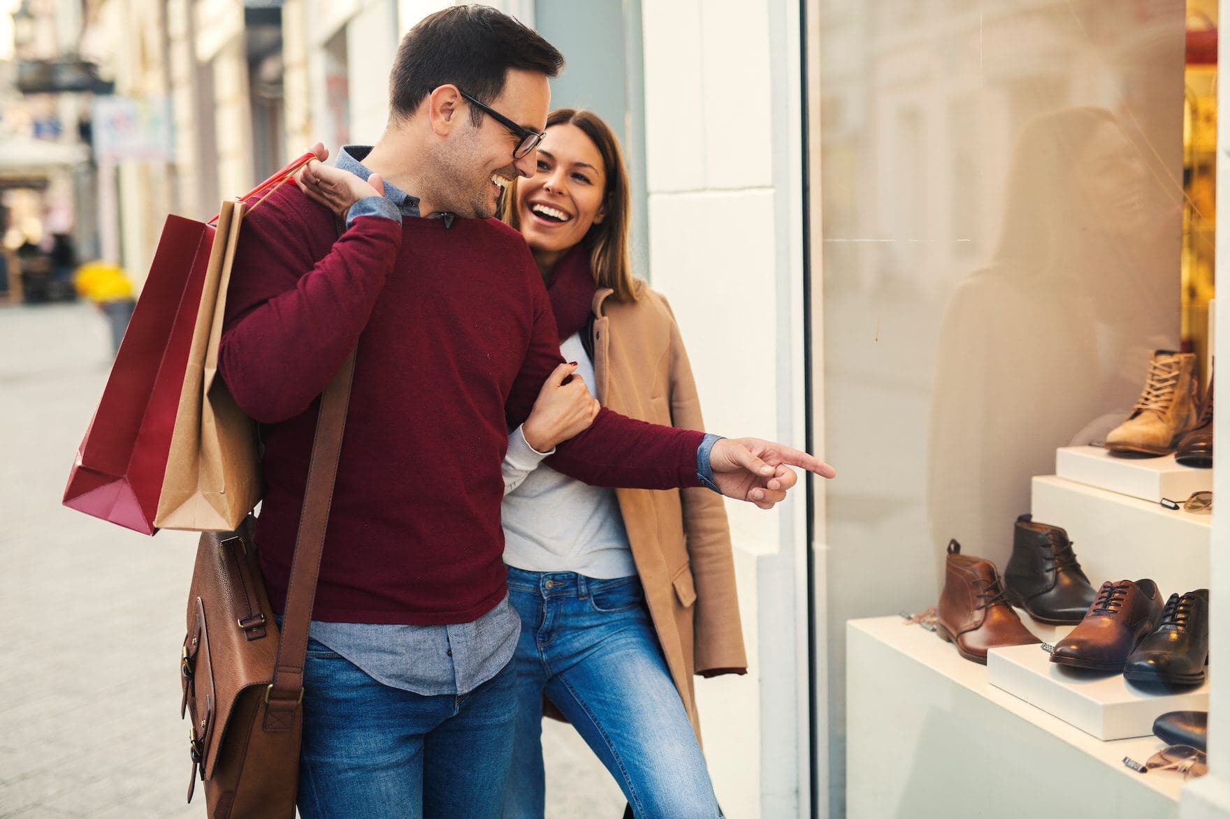 6 Tips to Deliver a Connected Retail Experience for your Shopper